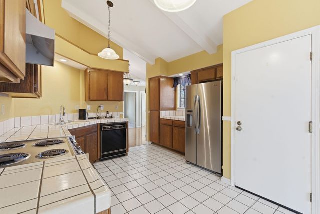 1009 Flintrock Dr, Antioch, CA 94509