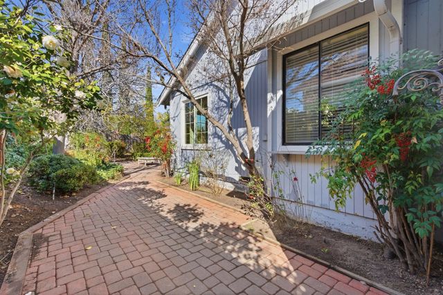 1009 Flintrock Dr, Antioch, CA 94509