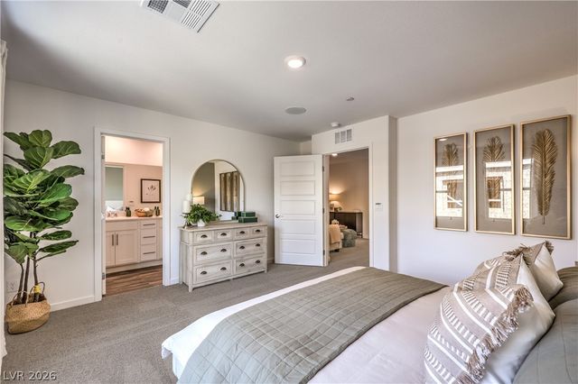 9869 Hidden Pass Avenue, Las Vegas, NV 89178