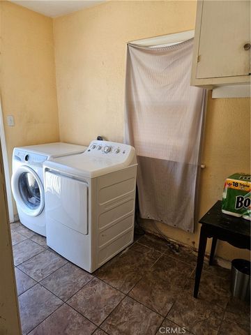 1120 Wisconsin, Pomona, CA 91768