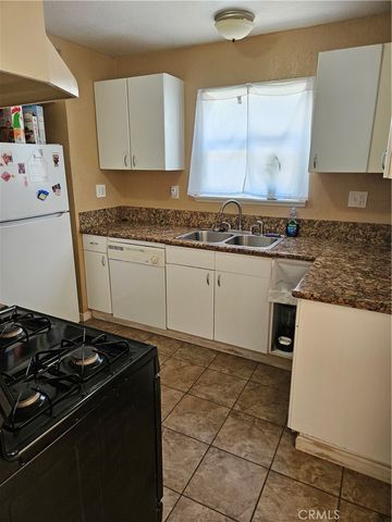 1120 Wisconsin, Pomona, CA 91768