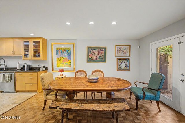 2631 E BEEKMAN Place, Phoenix, AZ 85016