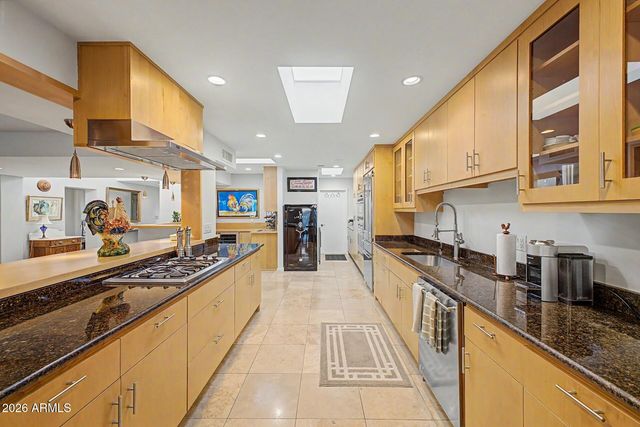 2631 E BEEKMAN Place, Phoenix, AZ 85016