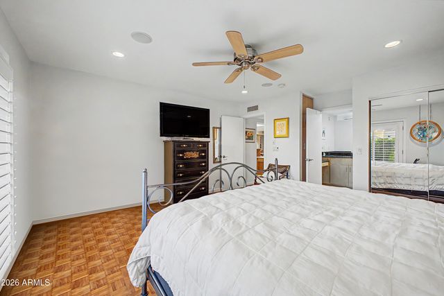 2631 E BEEKMAN Place, Phoenix, AZ 85016