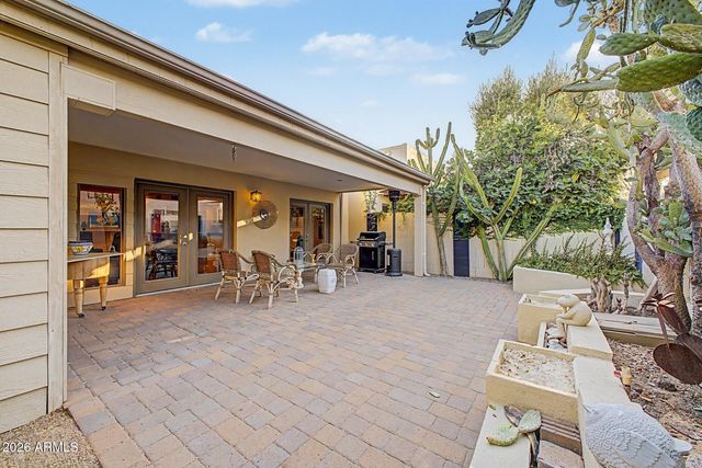 2631 E BEEKMAN Place, Phoenix, AZ 85016