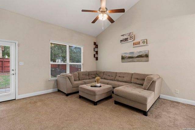 6111 Big Bend Cove, San Antonio, TX 78253
