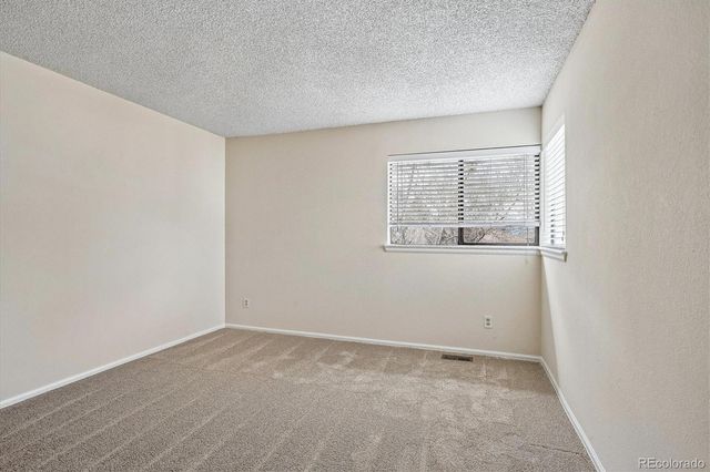 8624 Redstone Street, Highlands Ranch, CO 80126