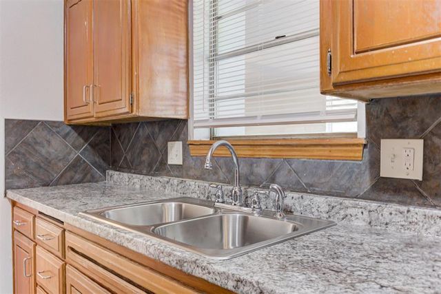 2620 NW 113th Street, Oklahoma City, OK 73120