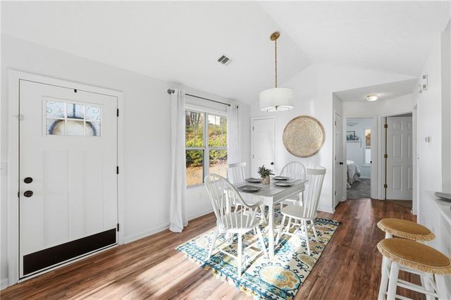 3920 Maple Valley Drive, Cumming, GA 30040