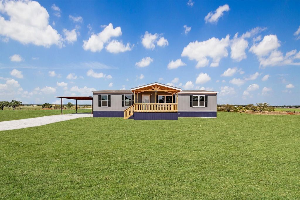 4670 Lonestar Road, Poolville, TX 76487