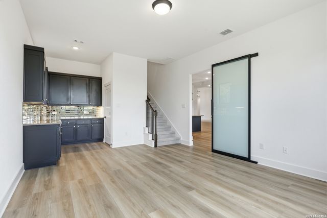 8131 Swift Bear, San Antonio, TX 78266