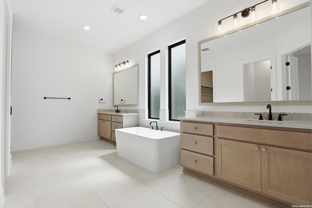 8131 Swift Bear, San Antonio, TX 78266