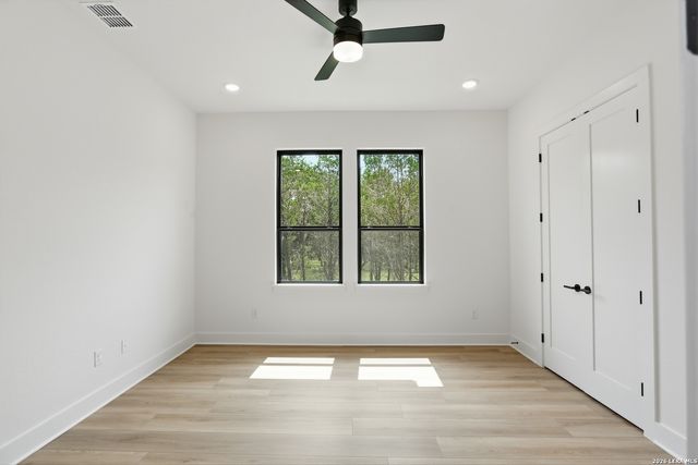 8131 Swift Bear, San Antonio, TX 78266