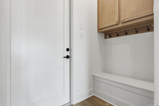 8131 Swift Bear, San Antonio, TX 78266