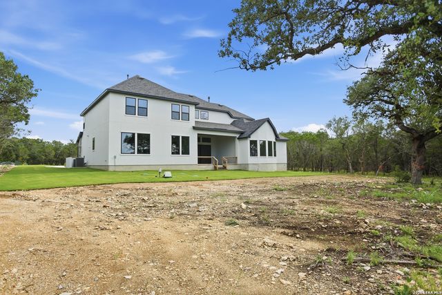 8131 Swift Bear, San Antonio, TX 78266