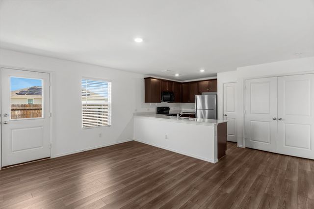 5403 Longshadow Drive, Princeton, TX 75407