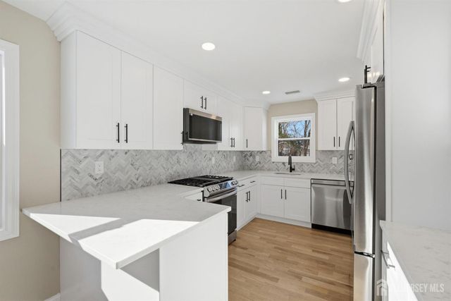 1299 Englishtown Road, Old Bridge, NJ 08857