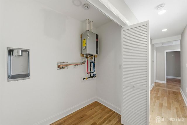 1299 Englishtown Road, Old Bridge, NJ 08857