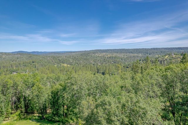 114 Margretta Ct, Grass Valley, CA 95945