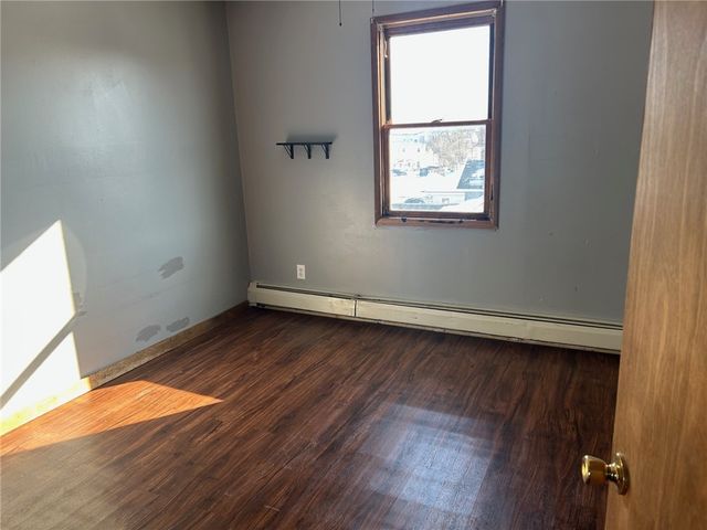 33 Home Street, West Warwick, RI 02893