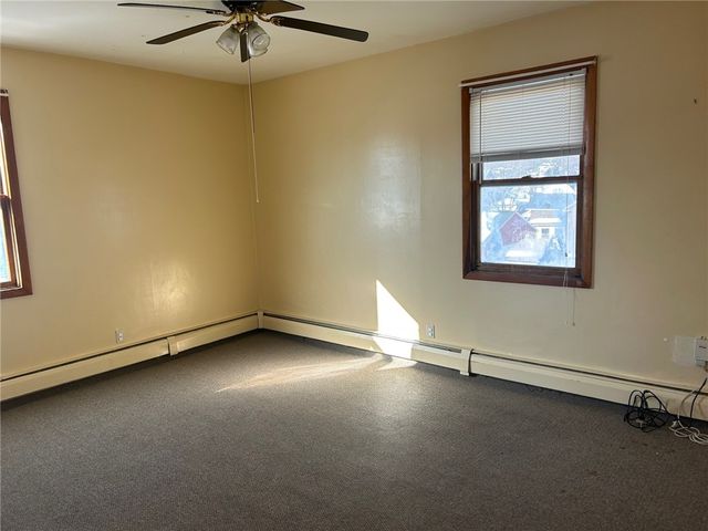 33 Home Street, West Warwick, RI 02893