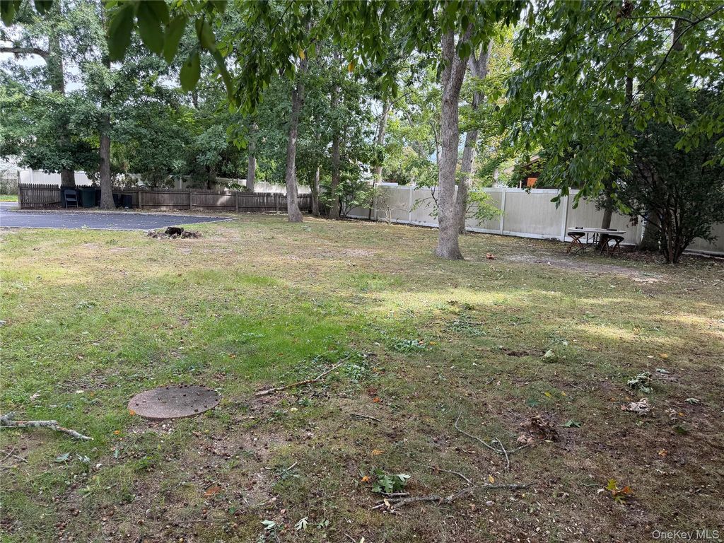 108 Hillside Road, Deer Park, NY 11729 — exterior