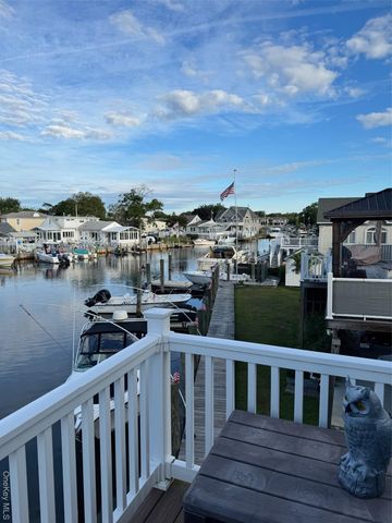 729 S 9th Street, Lindenhurst, NY 11757