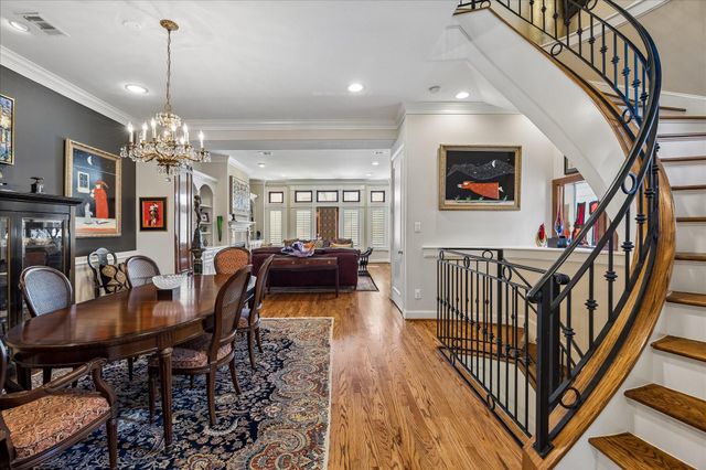 715 Birdsall Street, Houston, TX 77007