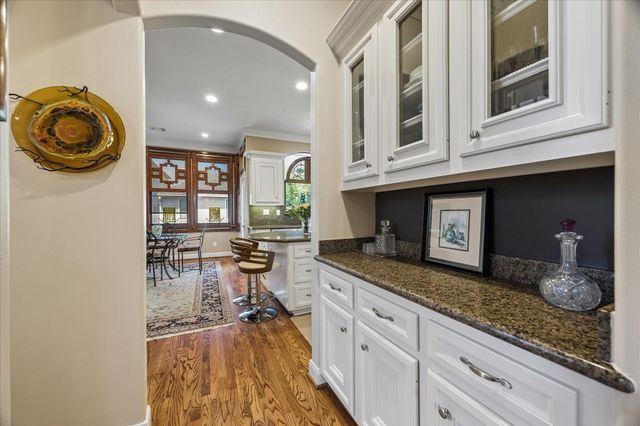 715 Birdsall Street, Houston, TX 77007