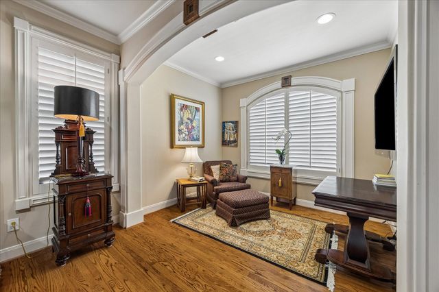 715 Birdsall Street, Houston, TX 77007