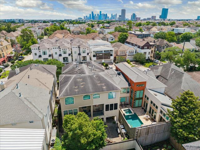 715 Birdsall Street, Houston, TX 77007
