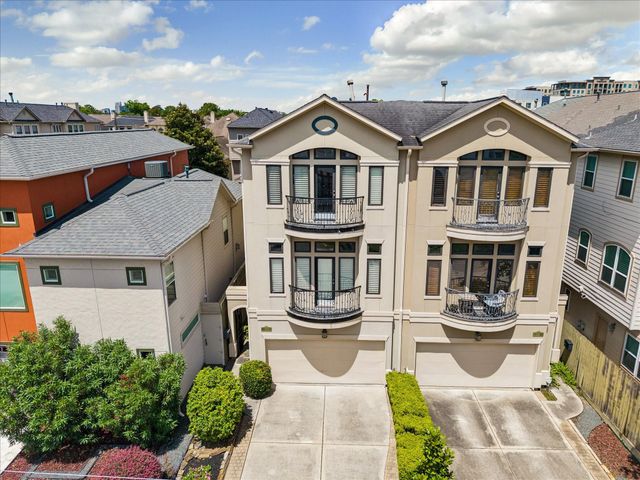715 Birdsall Street, Houston, TX 77007