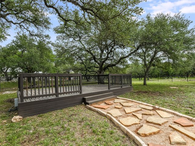 505 Vista View Trail, Spicewood, TX 78669