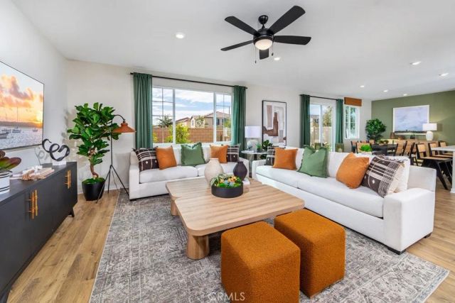 19034 Waterton Lakes Drive, Riverside, CA 92508