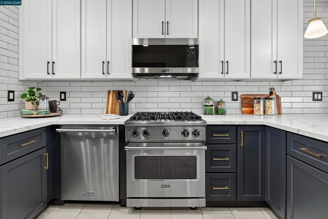 464 Coralie Dr, Walnut Creek, CA 94597