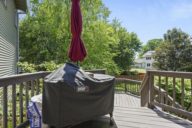 422 Bailey Drive, Madison, WI 53718