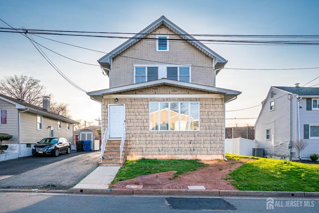36 2nd Avenue A, Port Reading, NJ 07064
