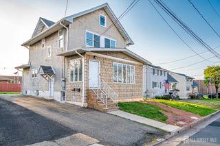 36 2nd Avenue A, Port Reading, NJ 07064