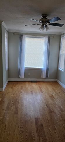 17-19 Bowditch St 1, Peabody, MA 01960