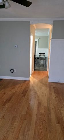 17-19 Bowditch St 1, Peabody, MA 01960