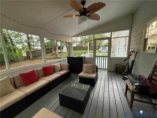 311 Prince Albert Ave, Colonial Heights, VA 23834