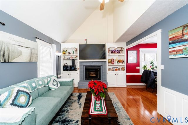 311 Prince Albert Ave, Colonial Heights, VA 23834