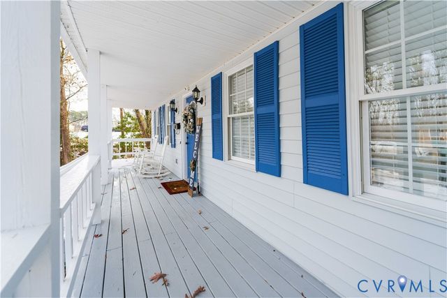 311 Prince Albert Ave, Colonial Heights, VA 23834