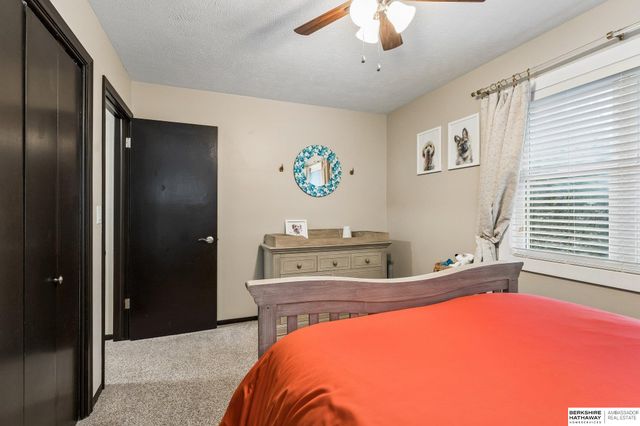 5004 N 103rd Street, Omaha, NE 68134