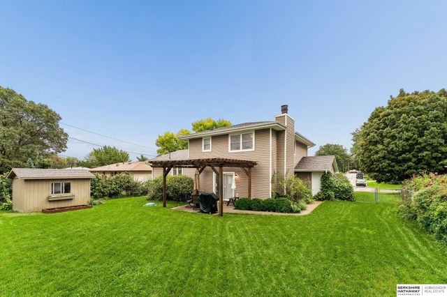5004 N 103rd Street, Omaha, NE 68134