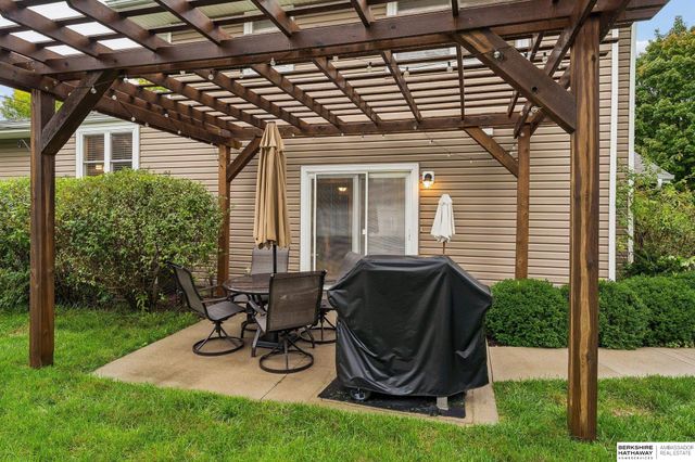5004 N 103rd Street, Omaha, NE 68134