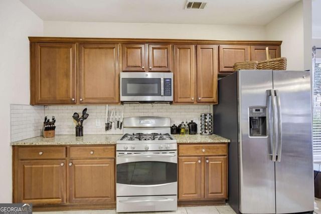511 Hillside Trail, Woodstock, GA 30188