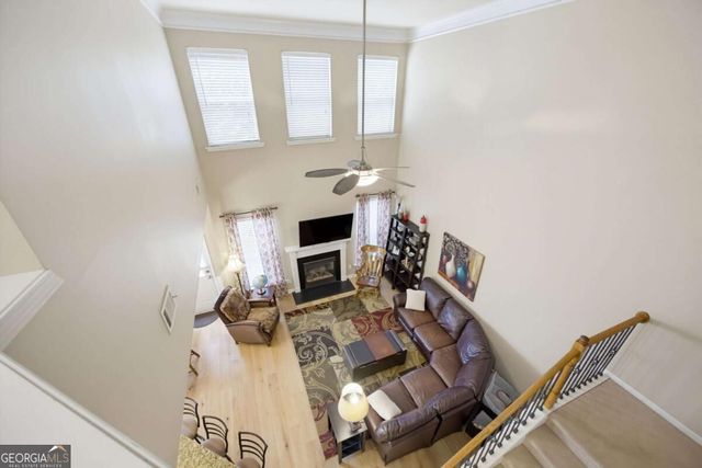 511 Hillside Trail, Woodstock, GA 30188