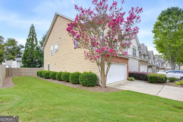 511 Hillside Trail, Woodstock, GA 30188