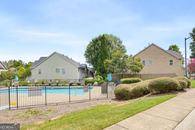 511 Hillside Trail, Woodstock, GA 30188
